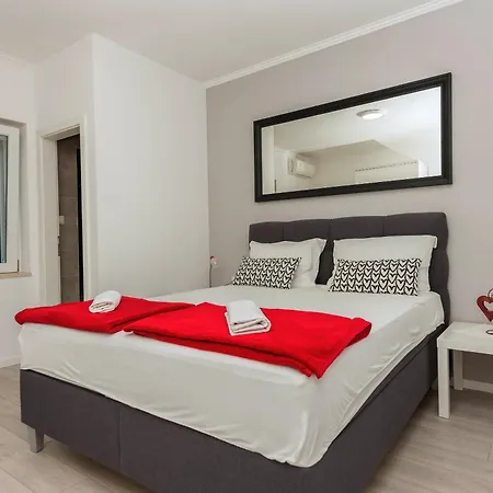 Diaria Apartment Makarska