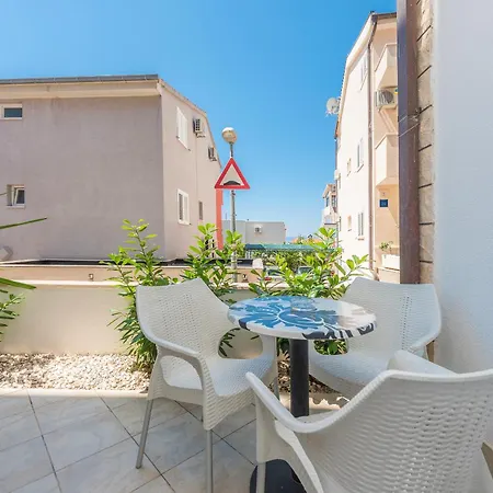 Apartment Diaria Makarska