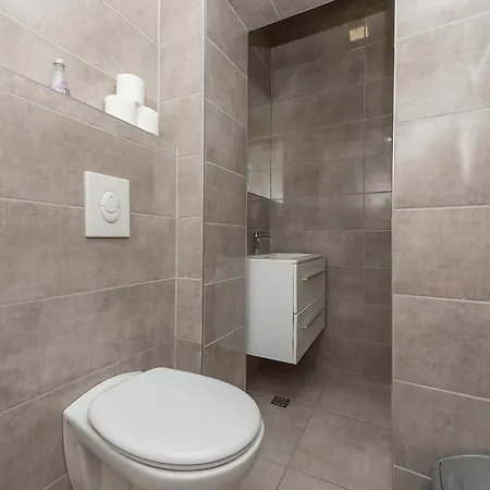 Diaria Apartment *
